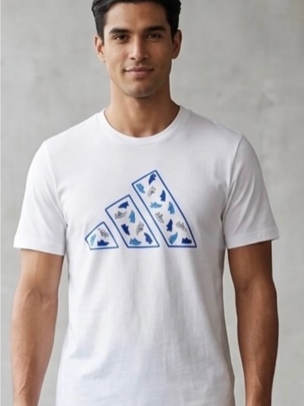 ADIDAS Logo Tshirt NWT